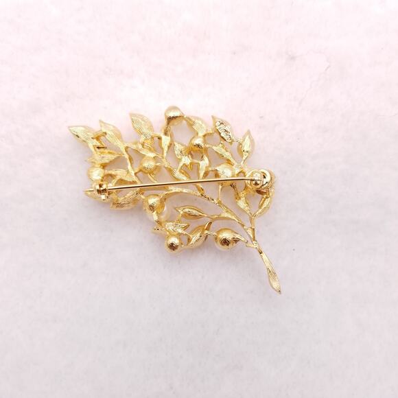 Vintage Napier Brooch Textured Gold Tone Tree Branch Faux Pearl Blossoms Leaves - Picture 2 of 5